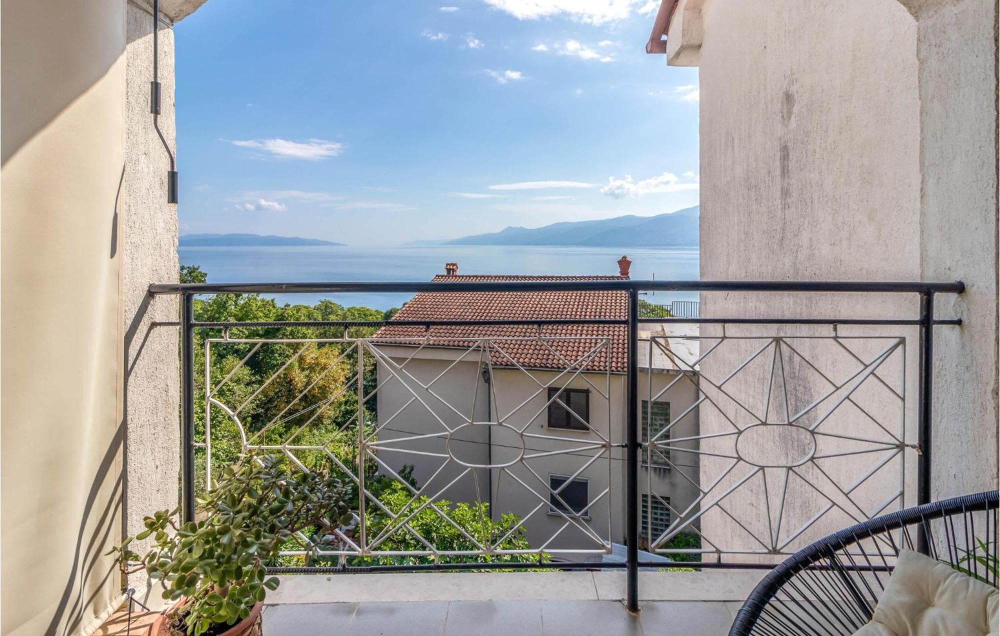 Nice Apartment In Rijeka With House Sea View Extérieur photo